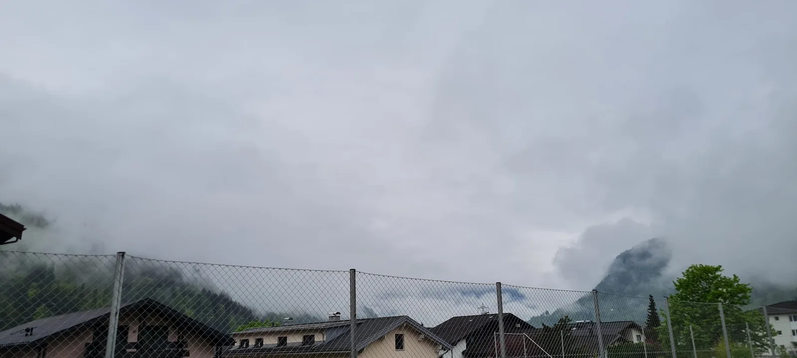 Nebelstimmung über Vandans und den Bergen